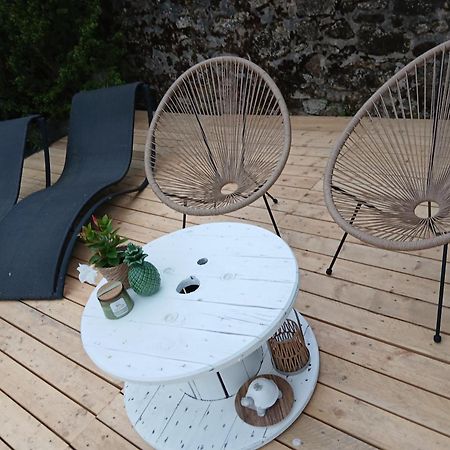 Les Bichettes Bed and Breakfast Mortagne-sur-Sevre Exteriör bild