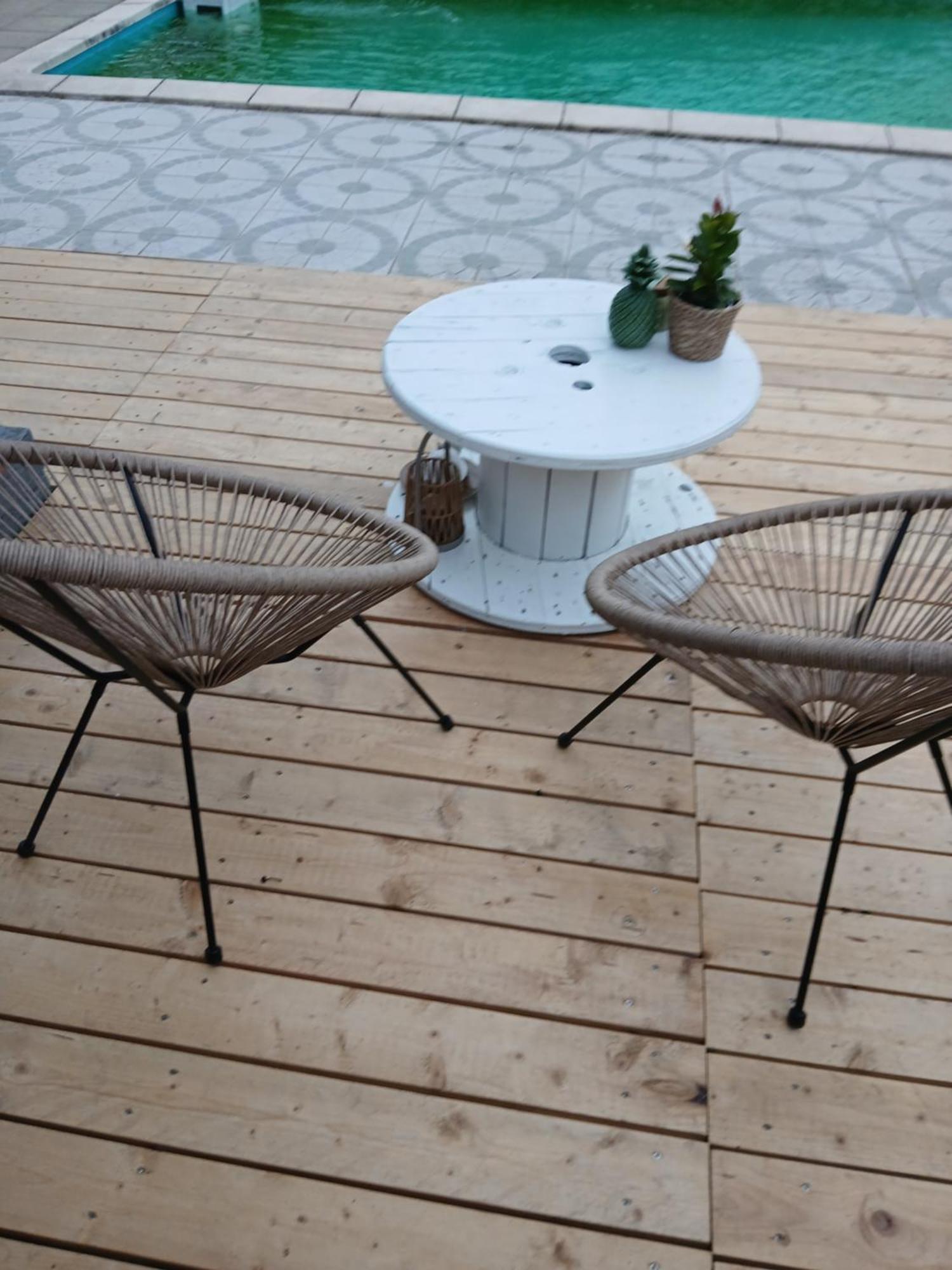 Les Bichettes Bed and Breakfast Mortagne-sur-Sevre Exteriör bild